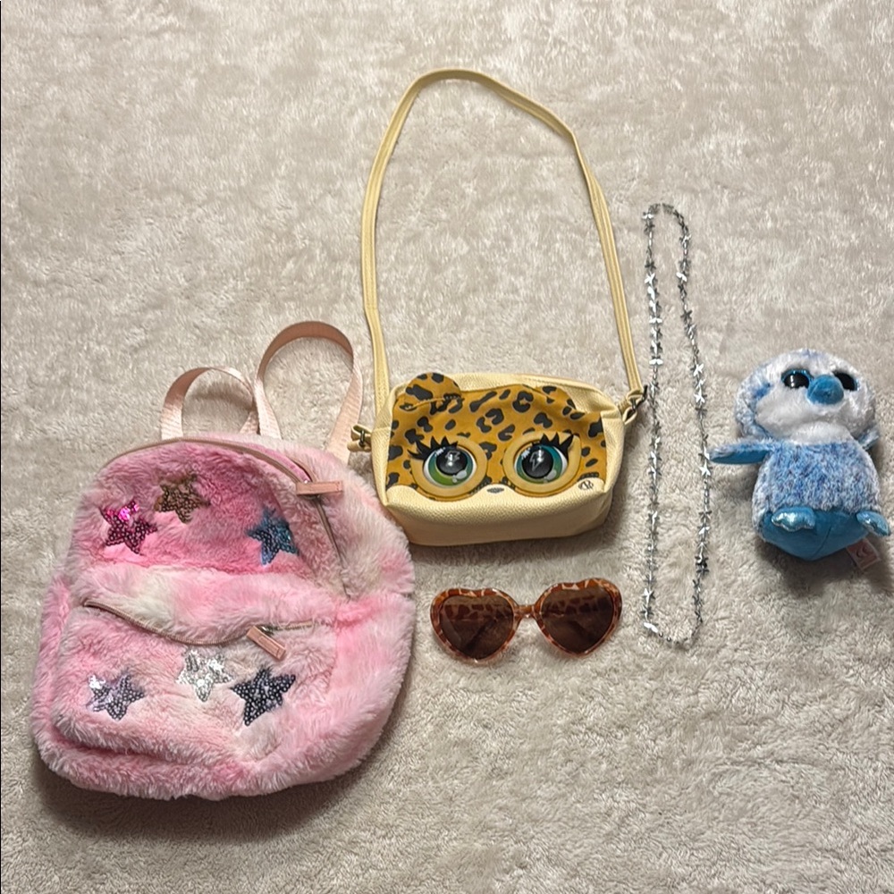 Girls accessories